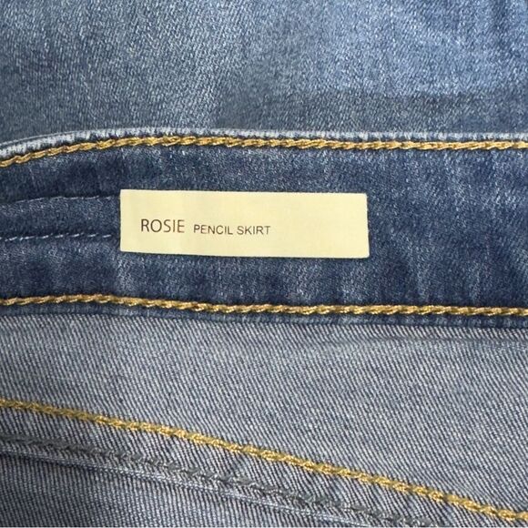 Kut From The Kloth Rosie Denim Pencil Skirt - Size 4 - Picture 8 of 13